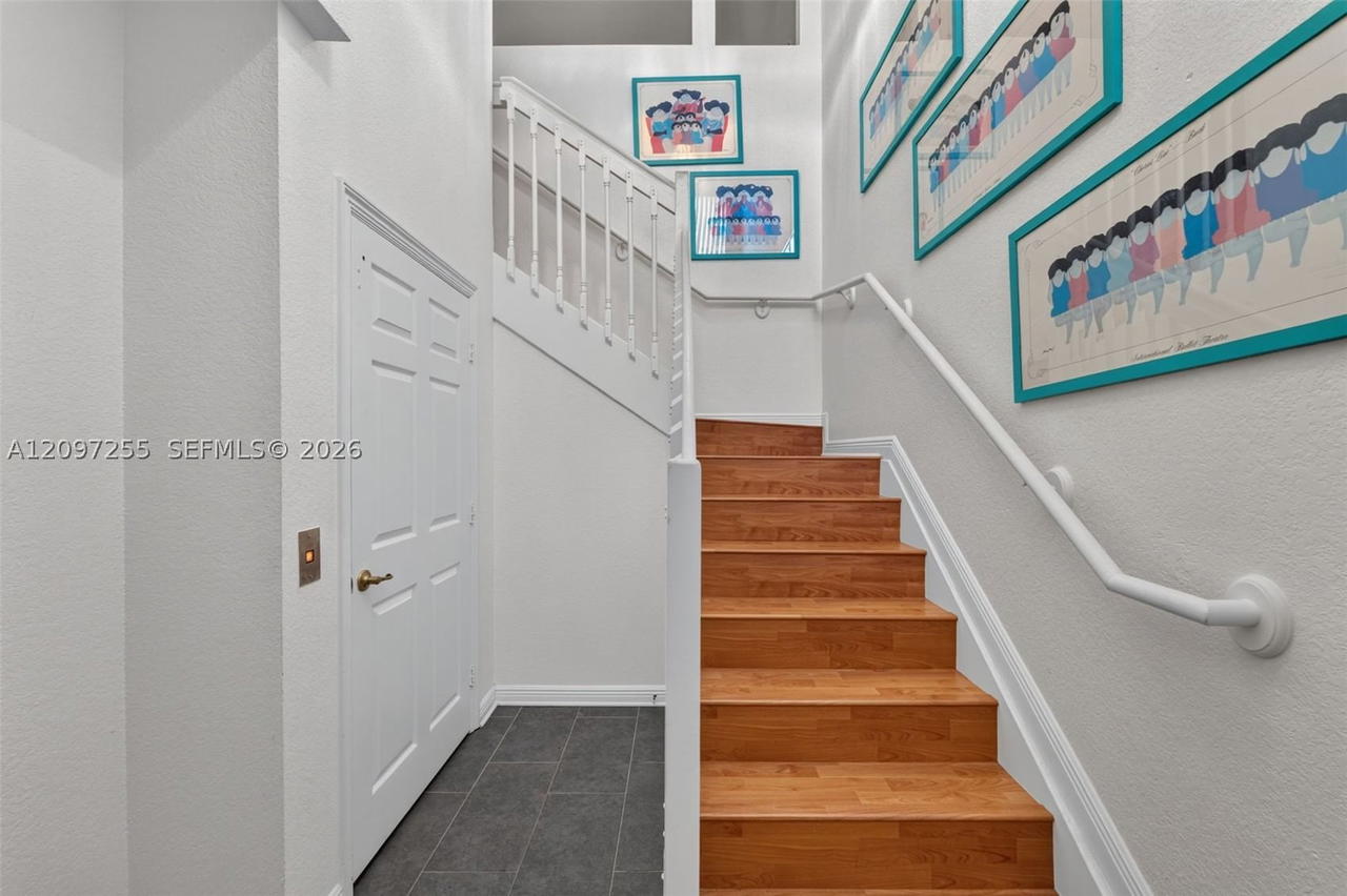Real estate property located at 7932 Exeter Blvd E #202, Broward, Exeter Condominium, Tamarac, FL