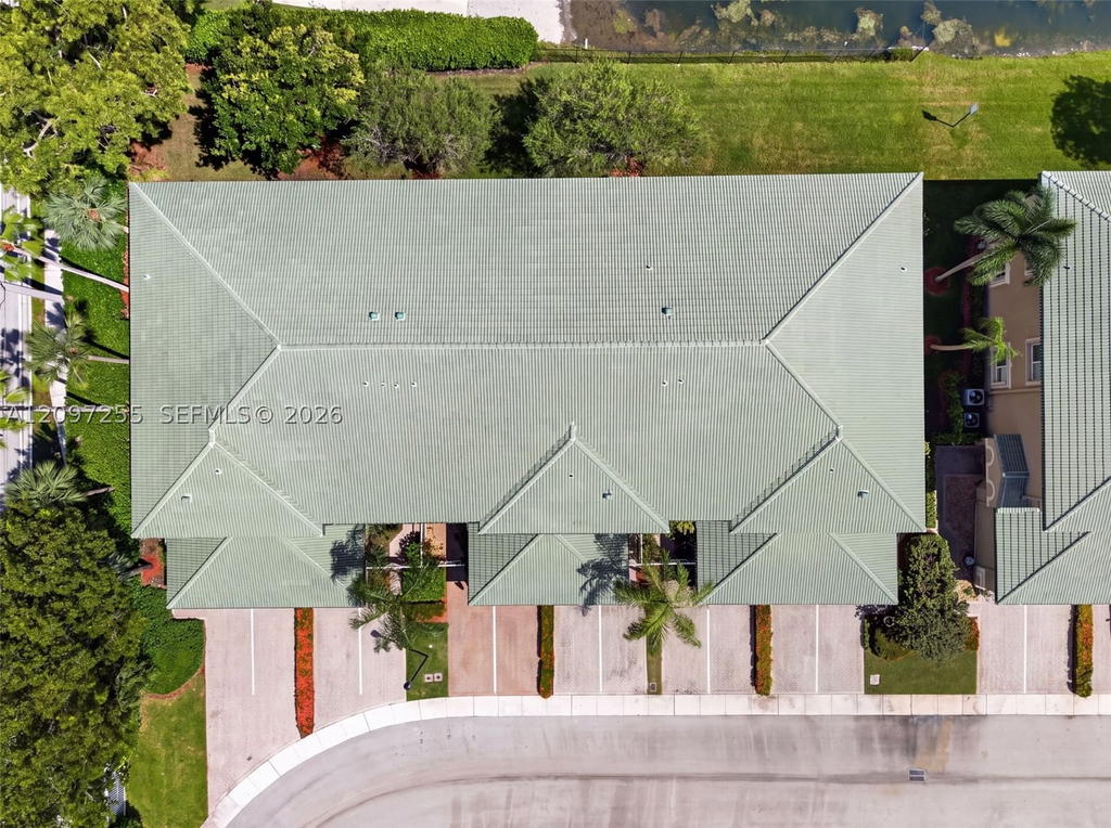 Real estate property located at 7932 Exeter Blvd E #202, Broward, Exeter Condominium, Tamarac, FL