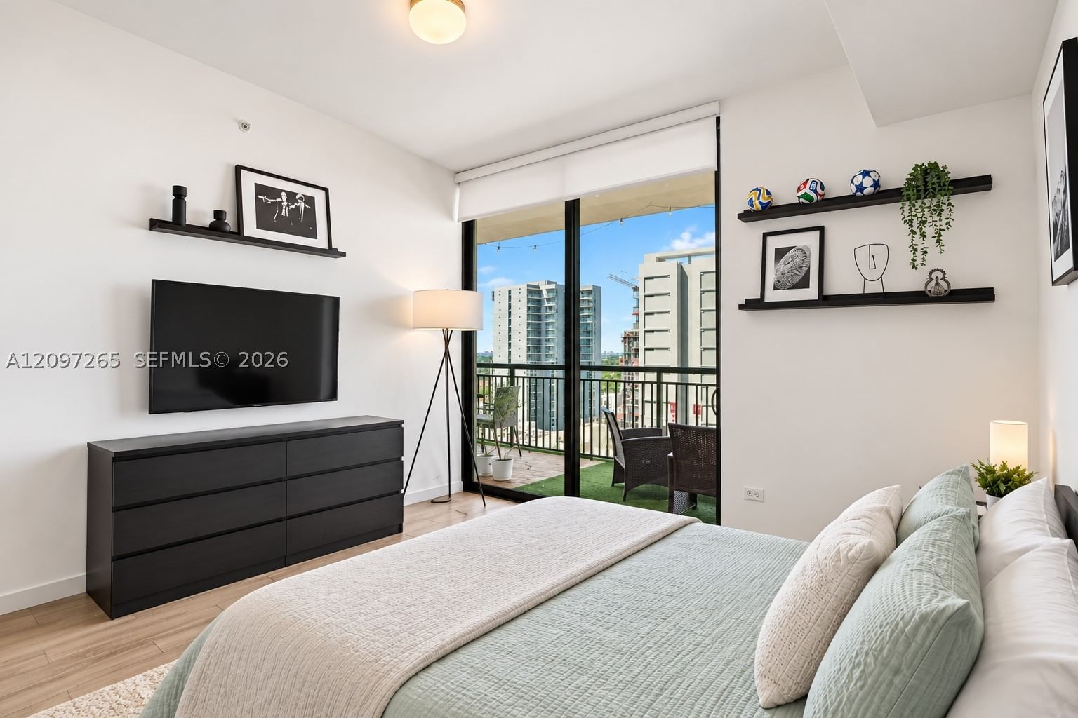 Real estate property located at 999 1st Ave #1909, Miami-dade, Nine At Mary Brickell Vil, Miami, FL