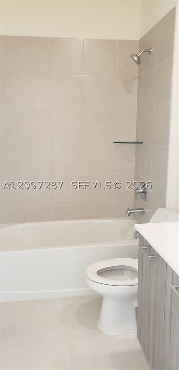 Real estate property located at 8363 41st St A-404, Miami-dade, Downtown Doral South Phas, Doral, FL