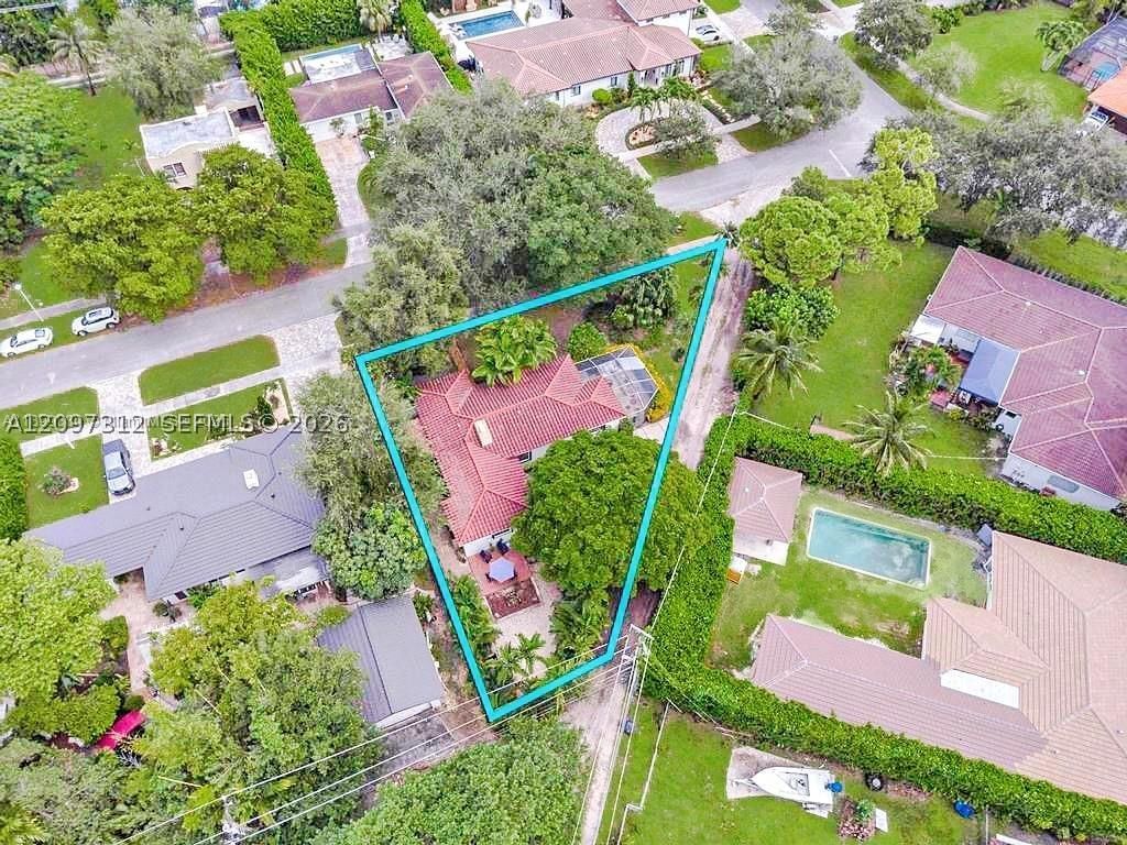 Real estate property located at 364 Navarre Dr, Miami-dade, Country Club Estates Sec, Miami Springs, FL