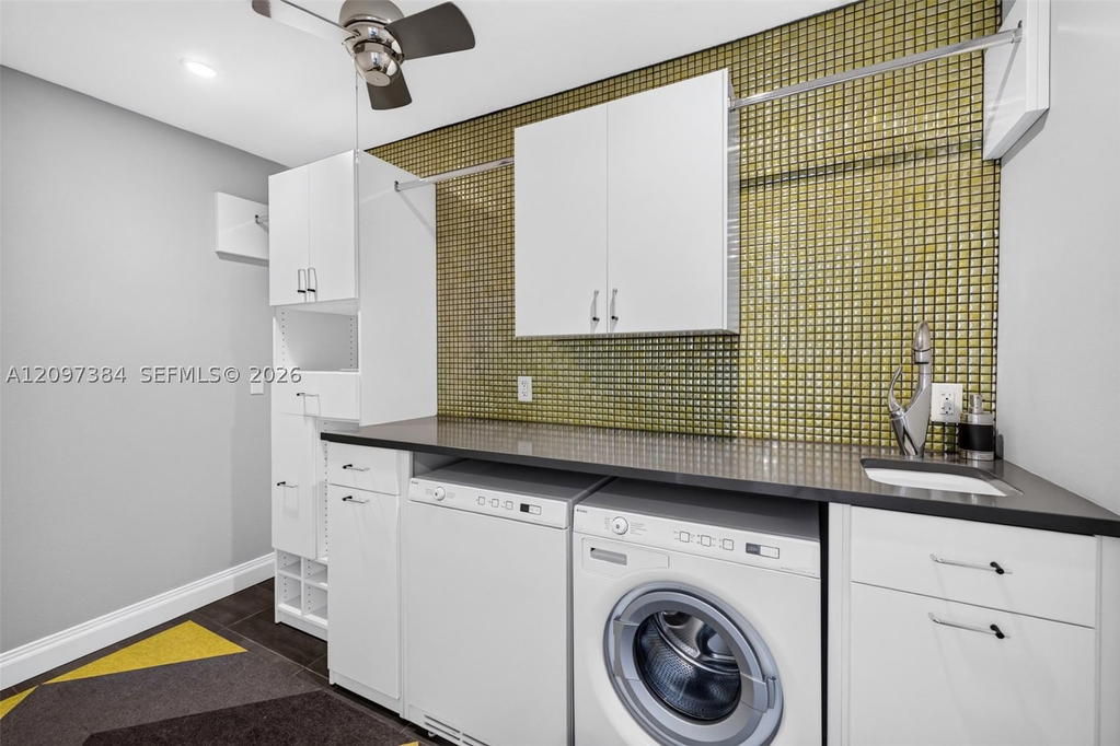 Real estate property located at 8 Port Side Dr #8A, Broward, Portside Yacht Club Condo, Fort Lauderdale, FL