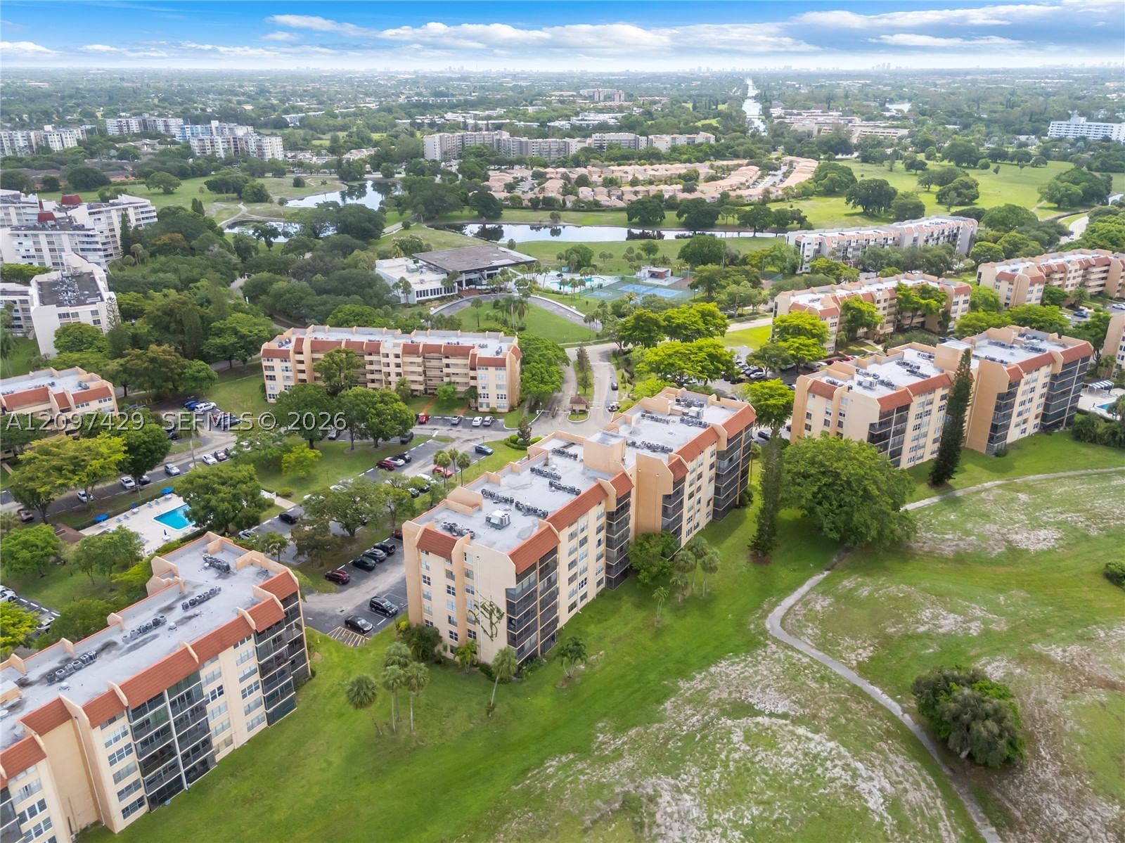 Real estate property located at 3821 Environ Blvd #502, Broward, Condominium 1 Of Environ, Lauderhill, FL