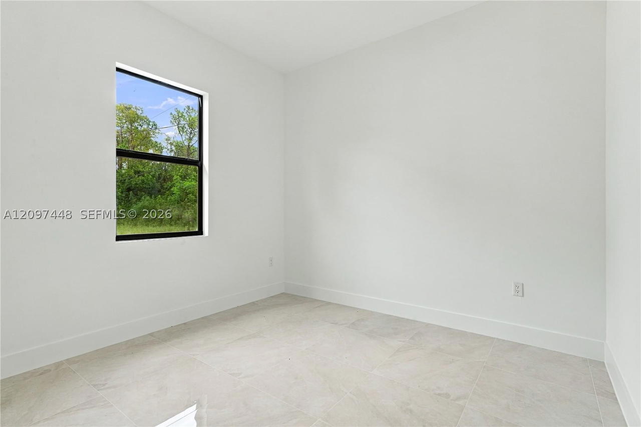 Real estate property located at 3103 20th St, Lee, Lehigh Acres, Lehigh Acres, FL