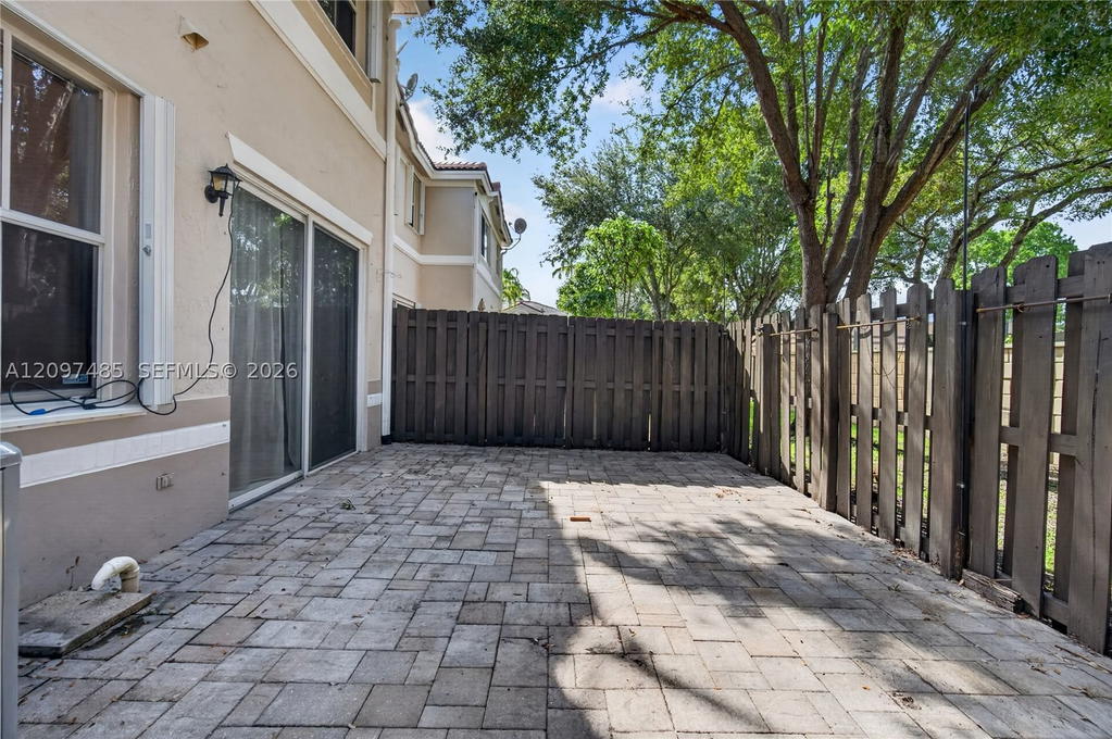 Real estate property located at 12543 121st Way, Miami-dade, Kendall Breeze, Miami, FL