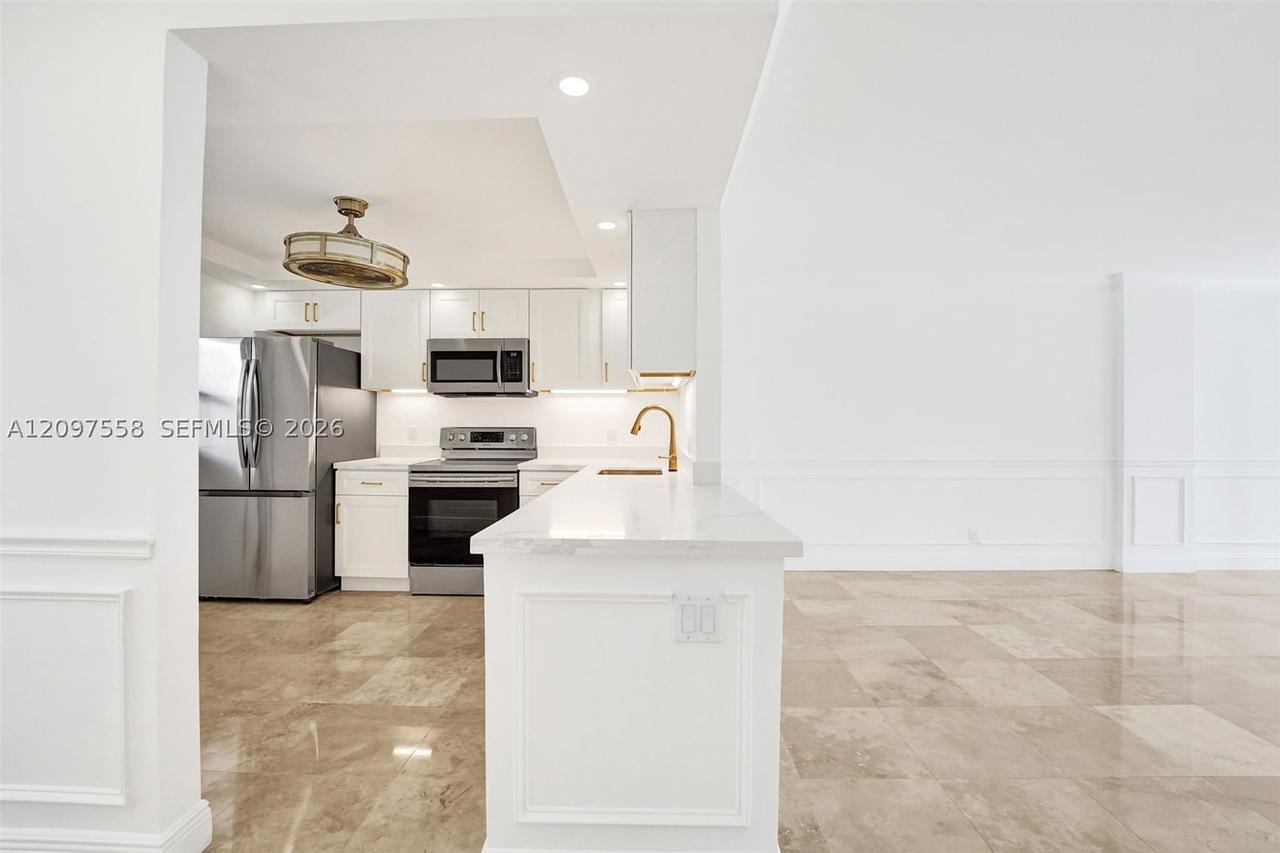 Real estate property located at 2200 33rd Ave #3D, Broward, White Egret Condo, Fort Lauderdale, FL