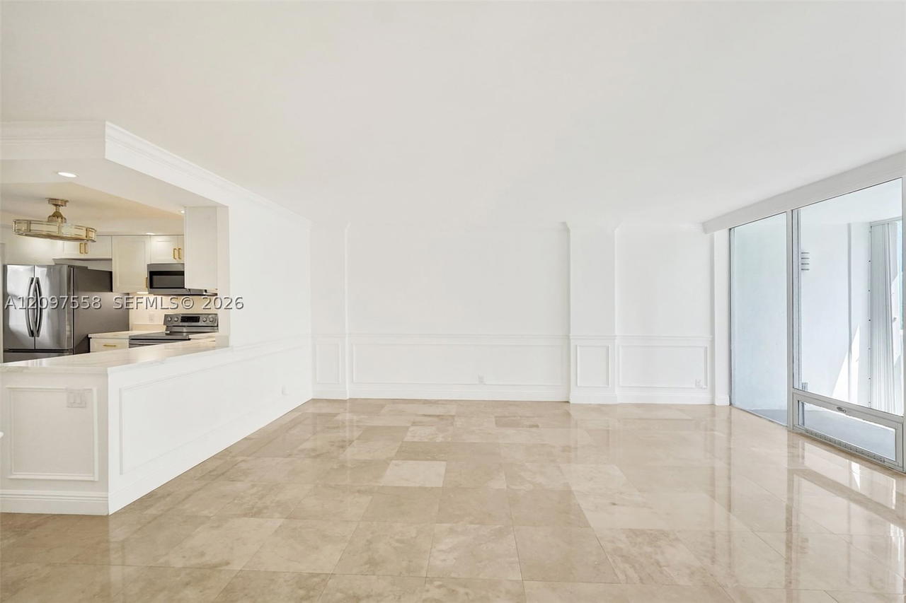 Real estate property located at 2200 33rd Ave #3D, Broward, White Egret Condo, Fort Lauderdale, FL