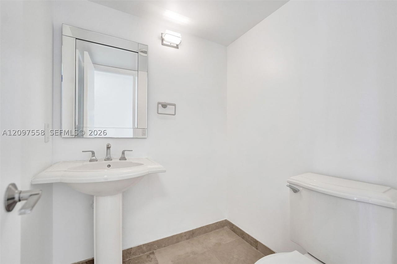 Real estate property located at 2200 33rd Ave #3D, Broward, White Egret Condo, Fort Lauderdale, FL