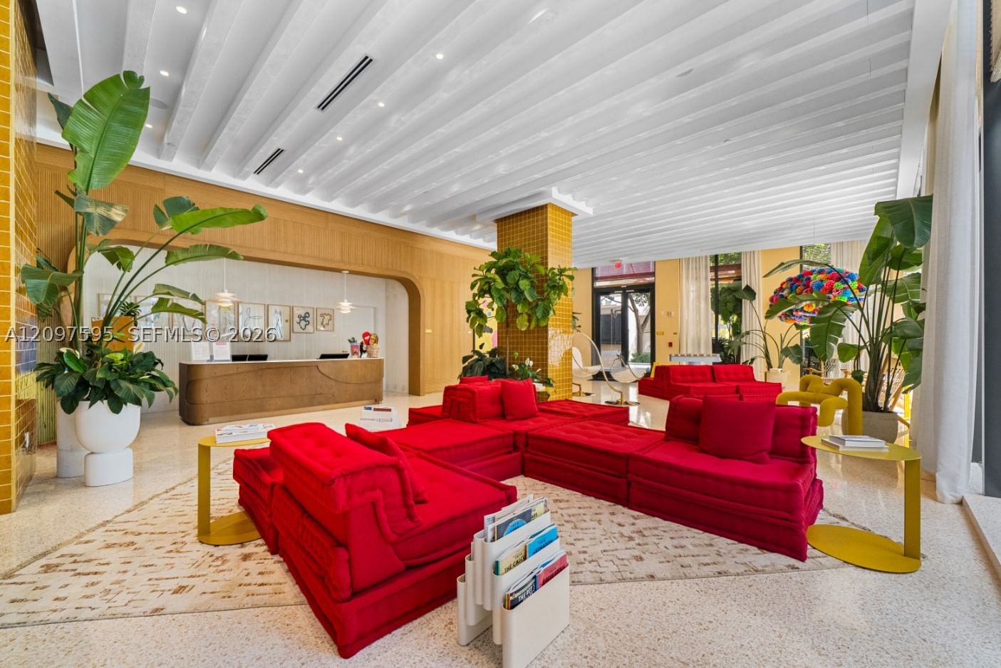 Real estate property located at 90 32nd #527, Miami-dade, The Standard Residences, Miami, FL