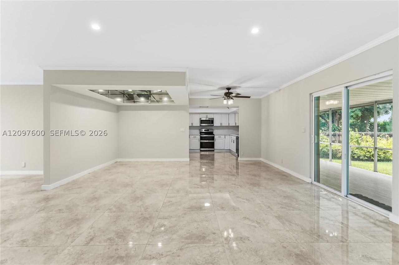 Real estate property located at 4801 59th Ter, Broward, Everglades Land Sales Co, Davie, FL