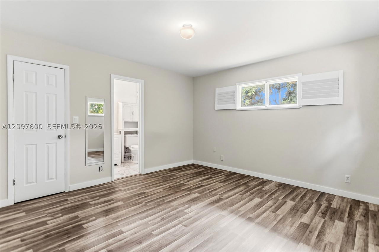 Real estate property located at 4801 59th Ter, Broward, Everglades Land Sales Co, Davie, FL
