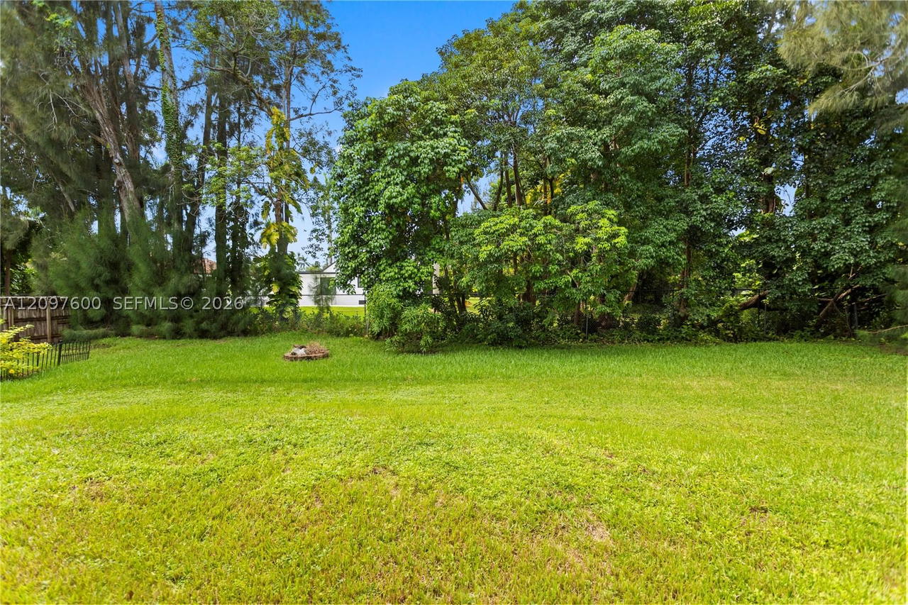 Real estate property located at 4801 59th Ter, Broward, Everglades Land Sales Co, Davie, FL