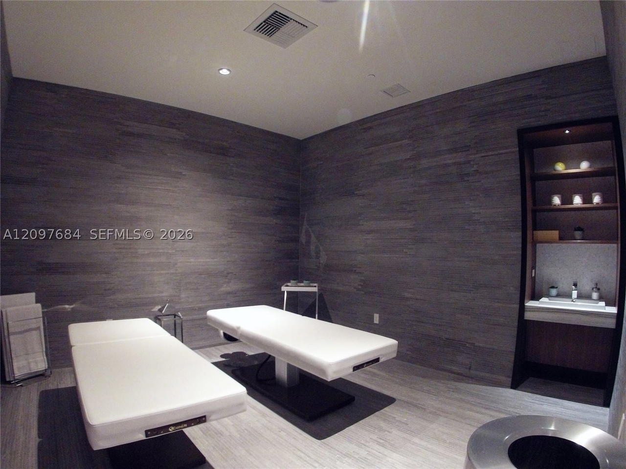 Real estate property located at 45 9th St #2308, Miami-dade, Brickell Heights East Con, Miami, FL
