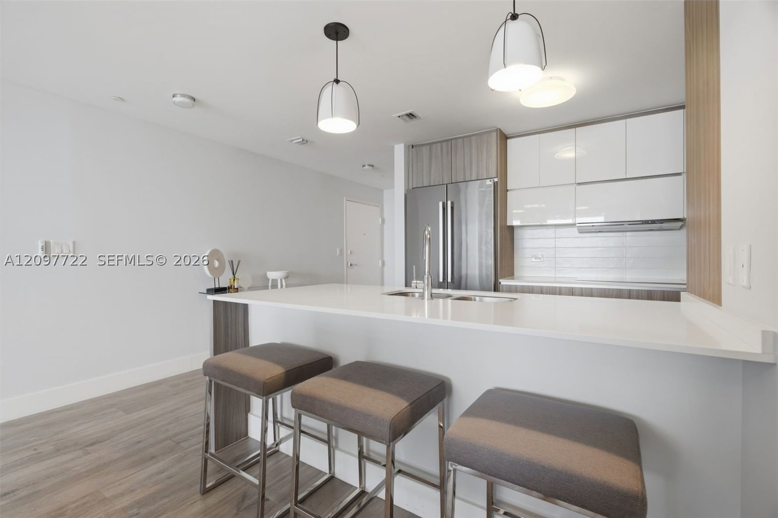 Real estate property located at 600 27th St #1204, Miami-dade, Bay House Miami Condo, Miami, FL