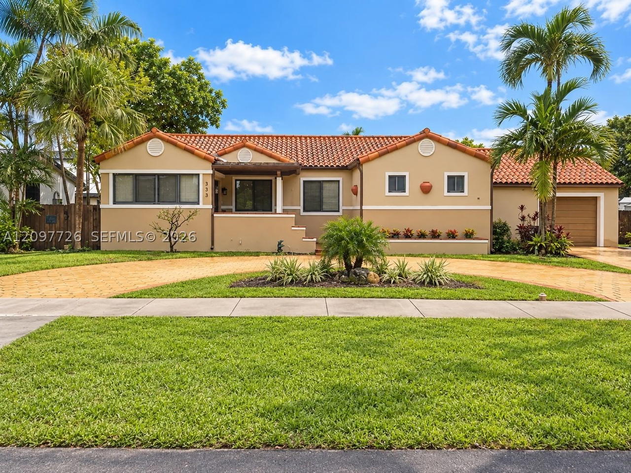 Real estate property located at 333 Whitethorn Dr, Miami-dade, Rev Of Rev Fec Addn Hiale, Miami Springs, FL