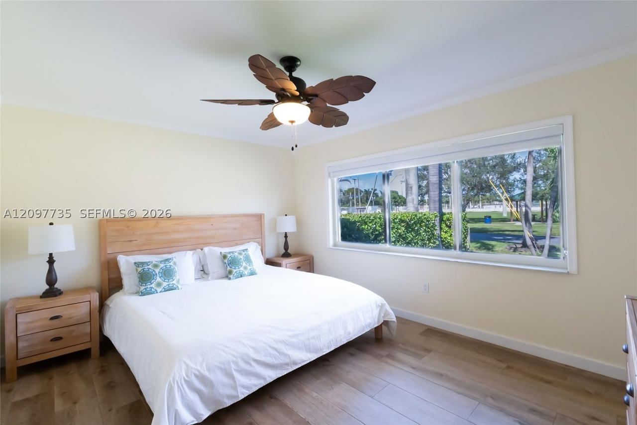 Real estate property located at 236-238 NE 1st St, Broward, Dania Country Club Estate, Dania Beach, FL