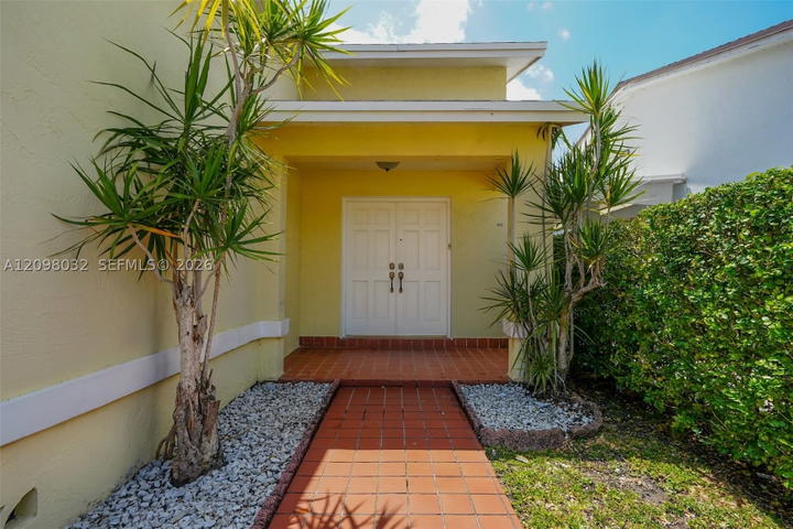 Real estate property located at 10920 143rd Ct, Miami-dade, 1st Addn To Woodfield, Miami, FL