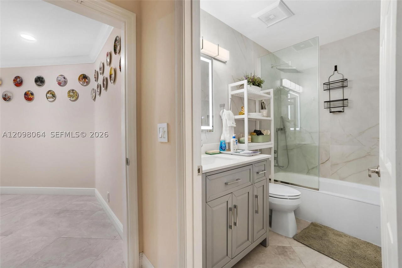 Real estate property located at 4107 Carriage Dr K1, Broward, Misty Oaks At Palm-aire Co, Pompano Beach, FL