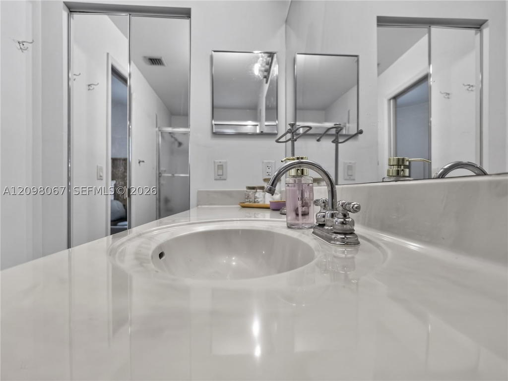 Real estate property located at 1509 Sunset Way, Broward, Sector 2- Parcels 21b 22, Weston, FL
