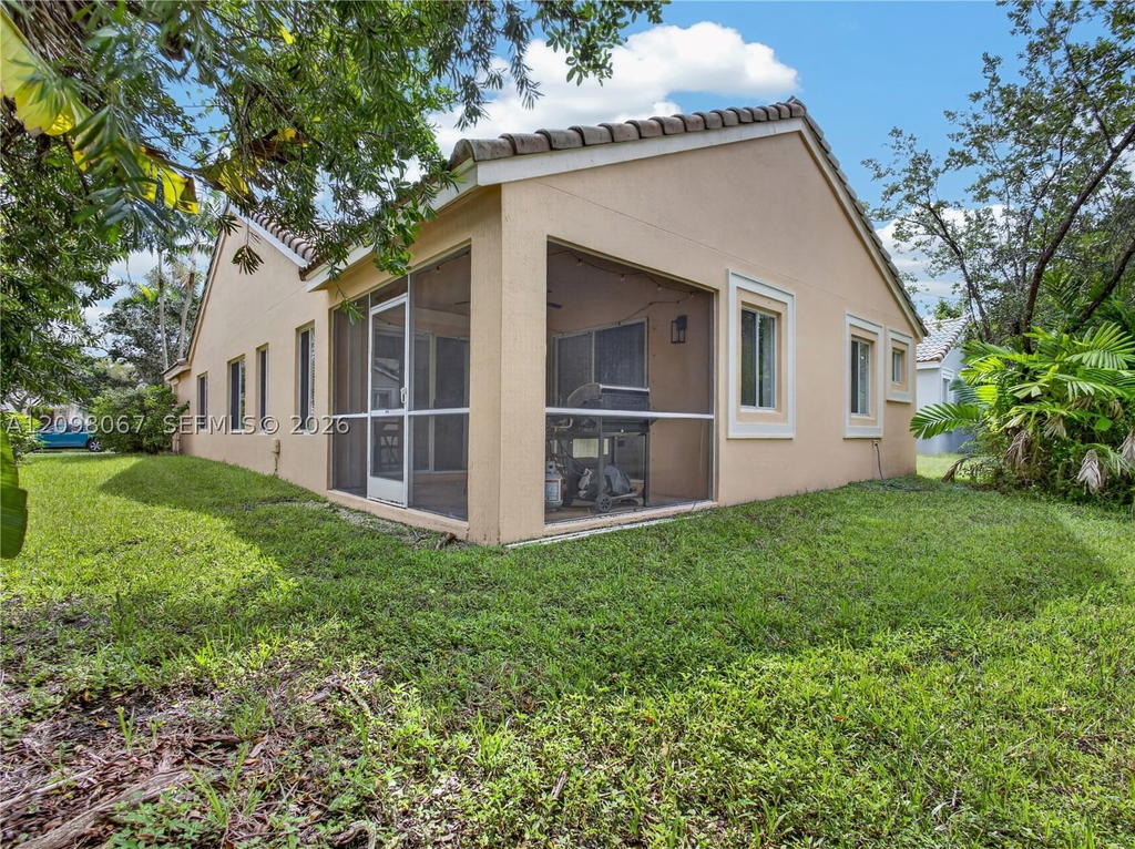 Real estate property located at 1509 Sunset Way, Broward, Sector 2- Parcels 21b 22, Weston, FL
