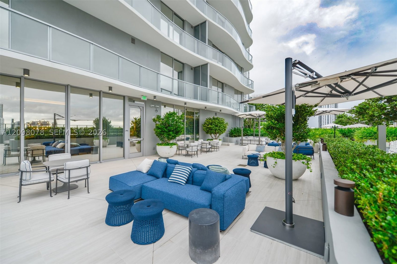 Real estate property located at 1400 Biscayne Blvd #2207, Miami-dade, Cassa Bella, Miami, FL