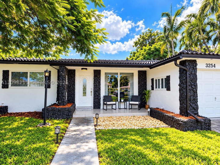 Real estate property located at 3254 Lincoln St, Broward, Orangebrook Golf Estates, Hollywood, FL