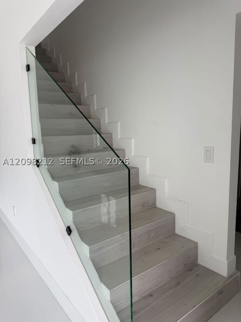 Real estate property located at 14220 111th Ln, Miami-dade, Kendall Hammock Oaks Repl, Miami, FL