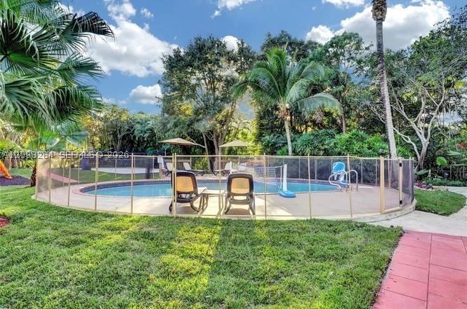 Real estate property located at 14330 20th St, Broward, Fla Fruit Lands Co, Davie, FL