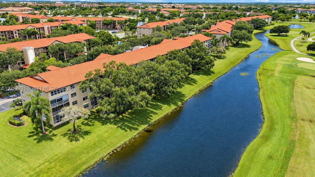 Real estate property located at 1101 128th Ter #312C, Broward, Cambridge At Century, Pembroke Pines, FL