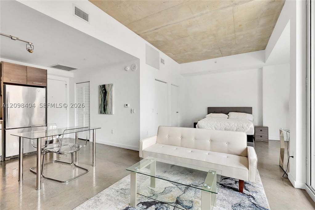 Real estate property located at 151 1st St #1107, Miami-dade, Centro Condo, Miami, FL