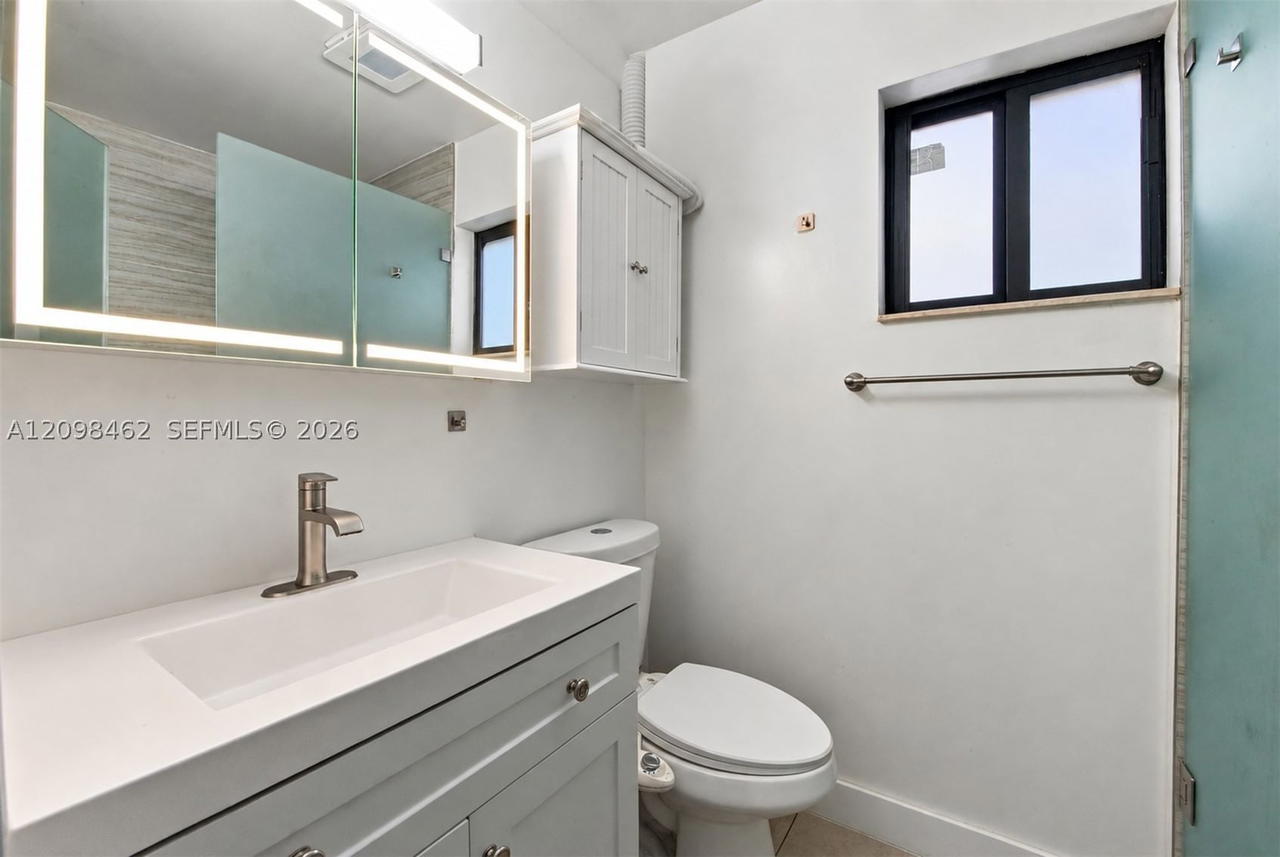 Real estate property located at 10916 146th Ct, Miami-dade, Aileen-susan, Miami, FL