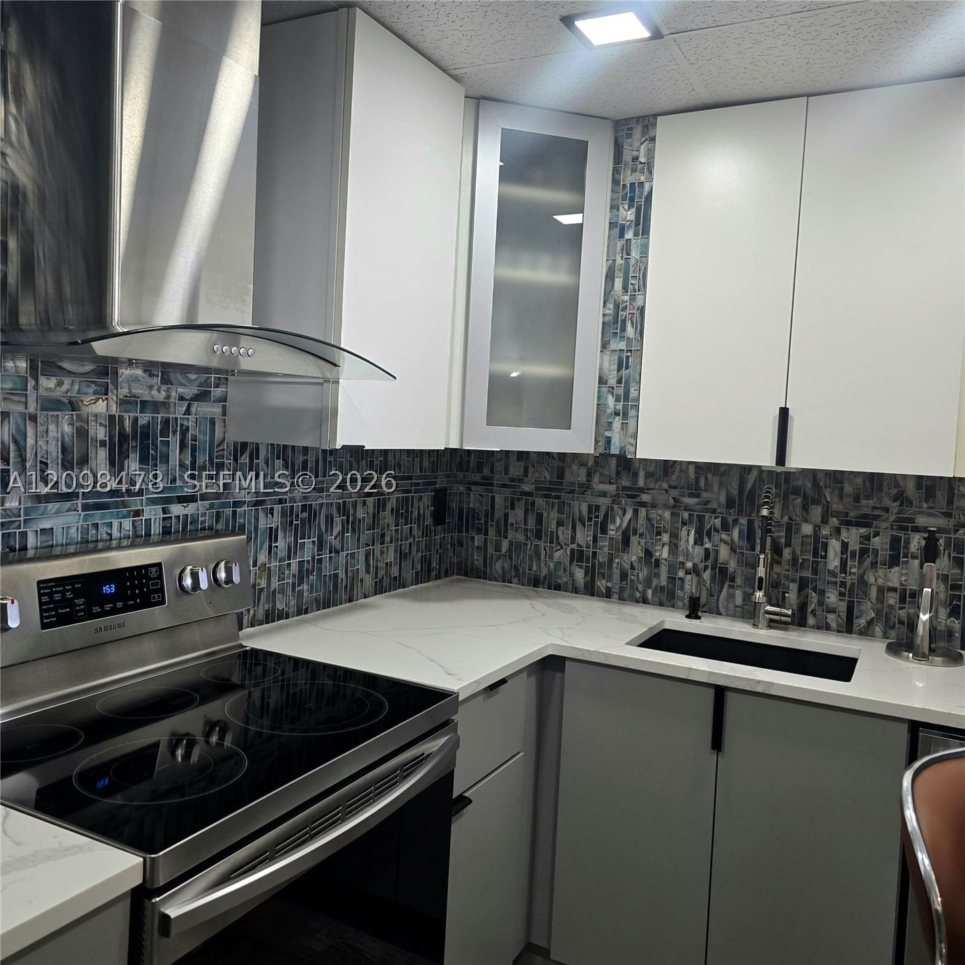 Real estate property located at 4174 Inverrary Dr #1005, Broward, Manors Of Inverrary 1-11, Lauderhill, FL
