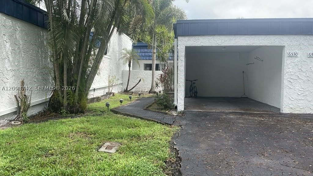 Real estate property located at 6530 98th Ter B25, Broward, Spyglass Condominium 1, Tamarac, FL