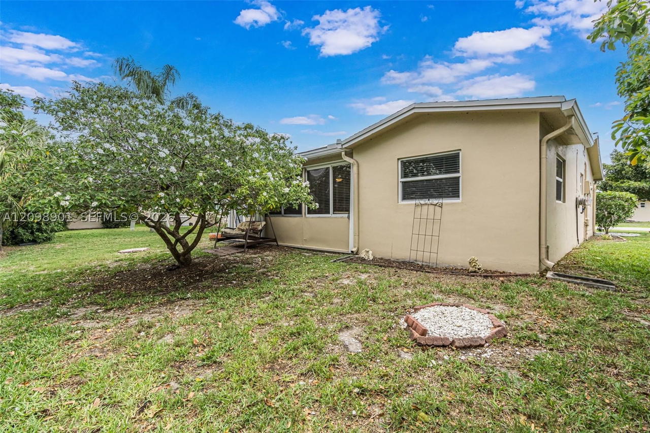 Real estate property located at 4871 13th Ave, Broward, Crystal Lake 4th Sec, Deerfield Beach, FL