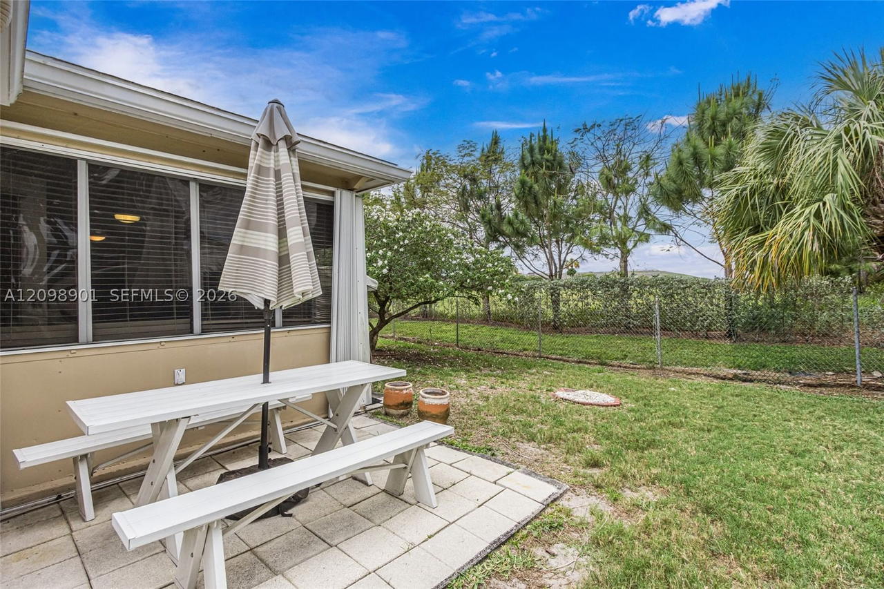 Real estate property located at 4871 13th Ave, Broward, Crystal Lake 4th Sec, Deerfield Beach, FL