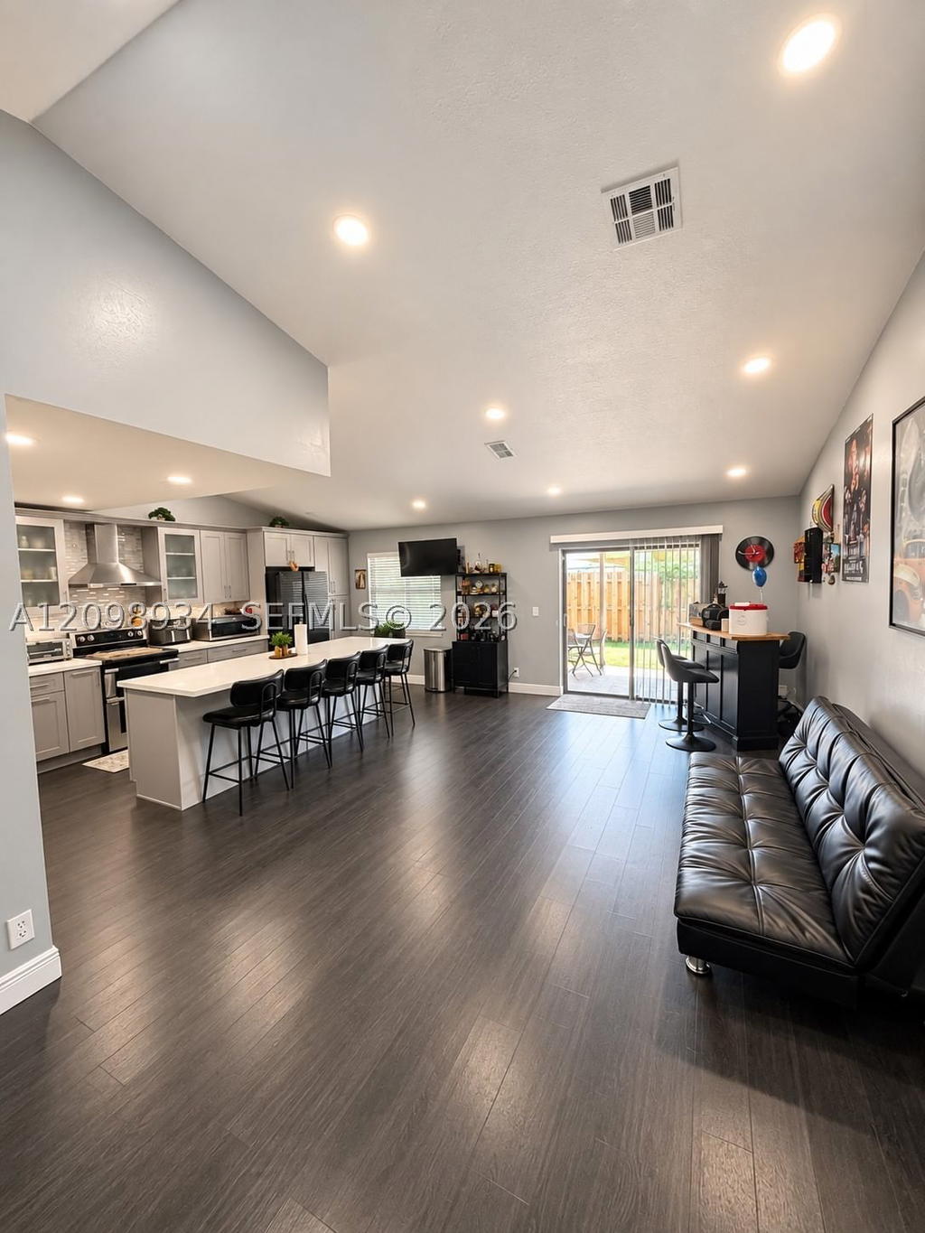 Real estate property located at 4968 92nd Ave, Broward, Springtree Lakes, Sunrise, FL