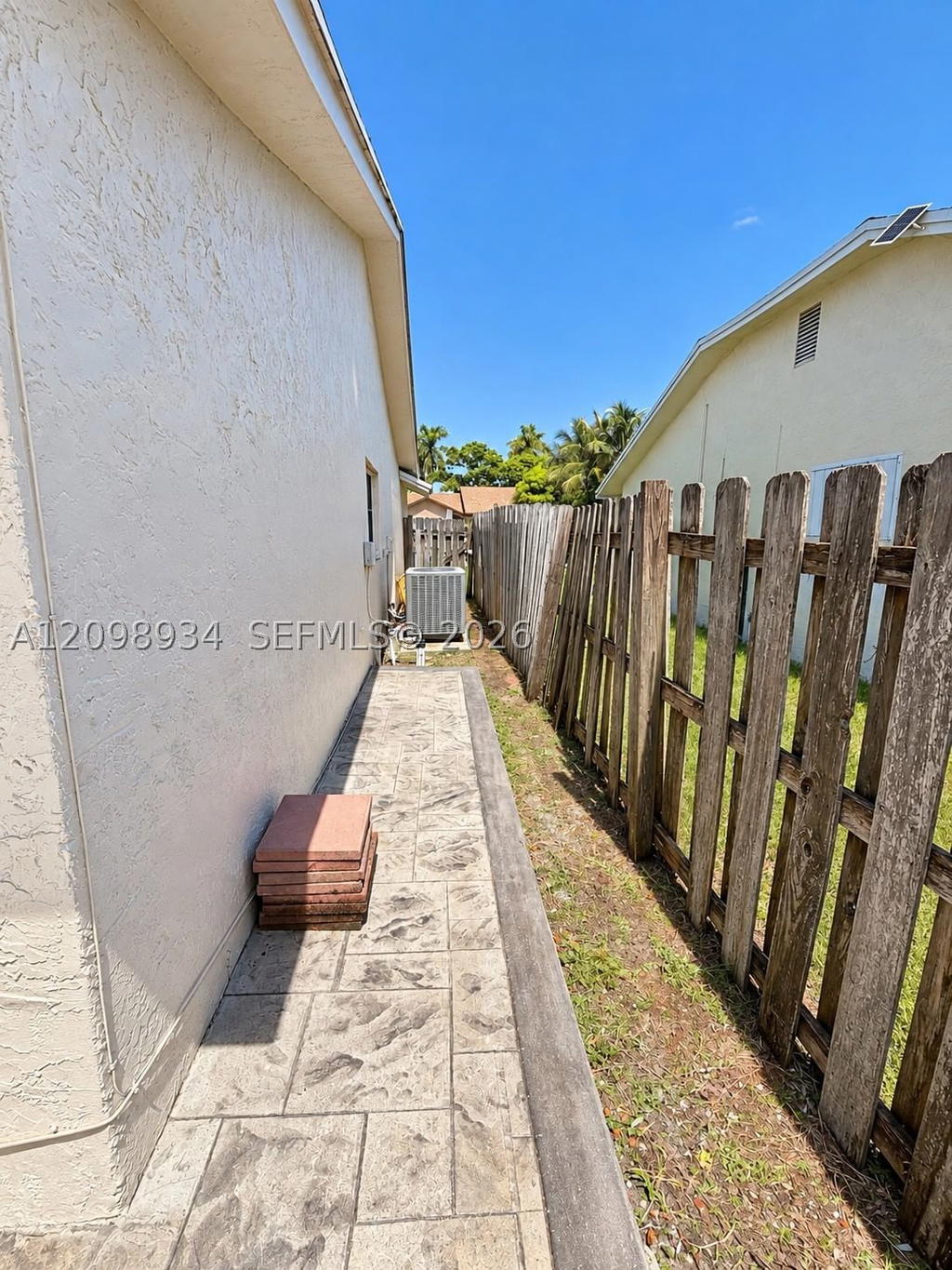 Real estate property located at 4968 92nd Ave, Broward, Springtree Lakes, Sunrise, FL