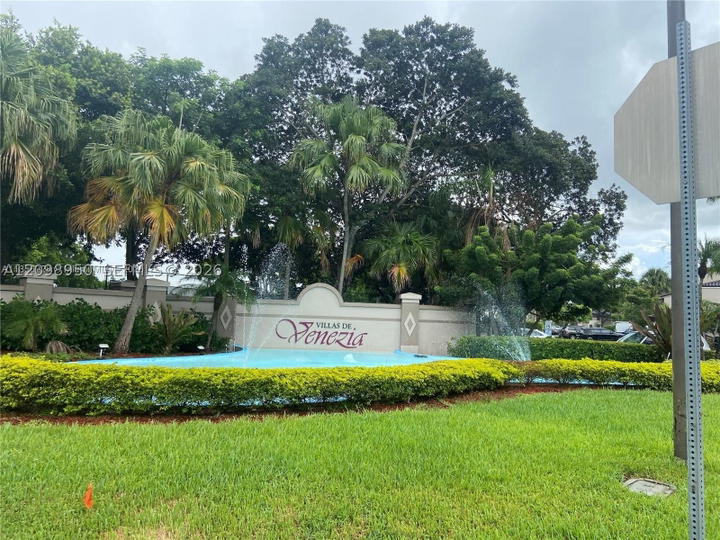 Real estate property located at 9937 Nob Hill Pl #1637, Broward, Villas De Venezia Condo, Sunrise, FL