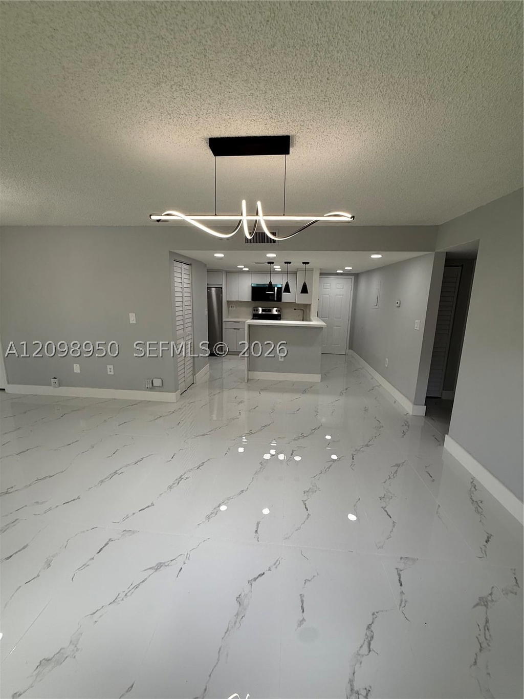 Real estate property located at 9937 Nob Hill Pl #1637, Broward, Villas De Venezia Condo, Sunrise, FL