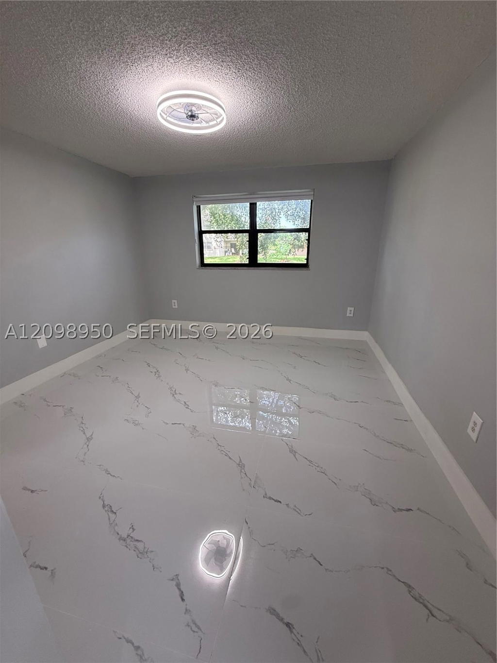 Real estate property located at 9937 Nob Hill Pl #1637, Broward, Villas De Venezia Condo, Sunrise, FL