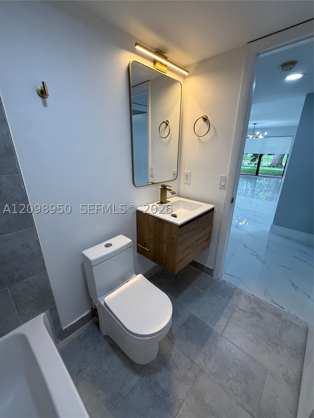Real estate property located at 9937 Nob Hill Pl #1637, Broward, Villas De Venezia Condo, Sunrise, FL