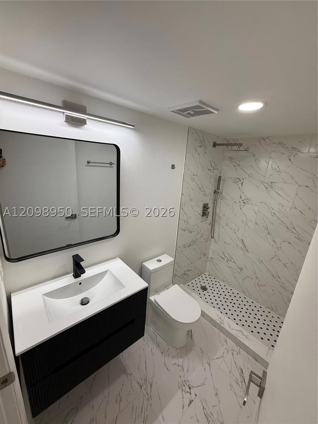Real estate property located at 9937 Nob Hill Pl #1637, Broward, Villas De Venezia Condo, Sunrise, FL