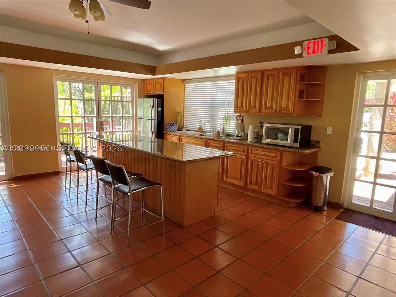Real estate property located at 9937 Nob Hill Pl #1637, Broward, Villas De Venezia Condo, Sunrise, FL