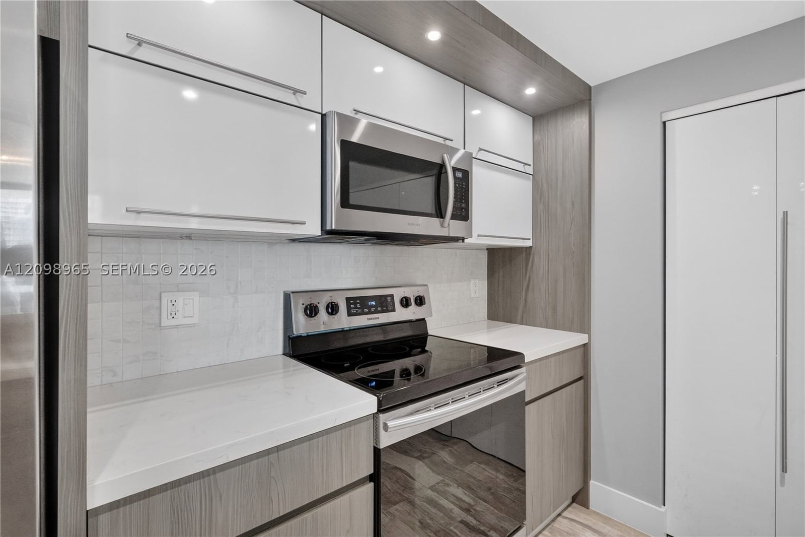 Real estate property located at 1250 Miami Ave #1904, Miami-dade, Vue At Brickell Condo, Miami, FL