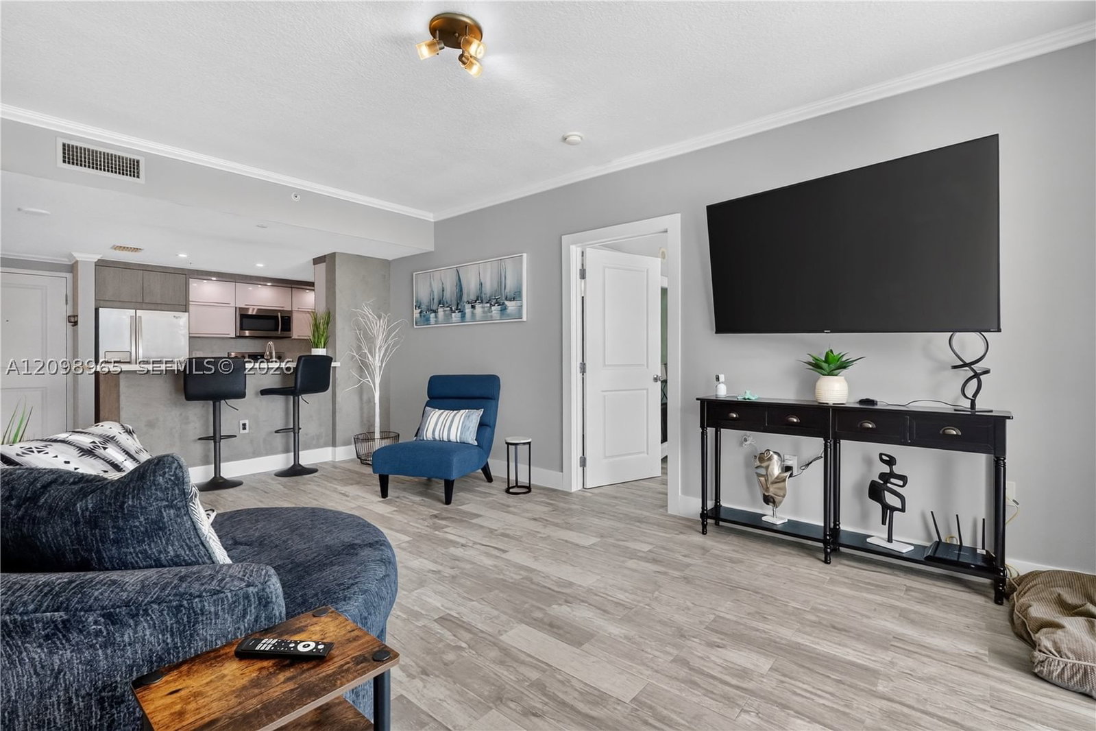 Real estate property located at 1250 Miami Ave #1904, Miami-dade, Vue At Brickell Condo, Miami, FL