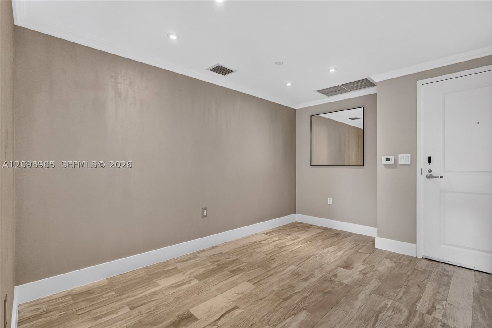 Real estate property located at 1250 Miami Ave #1904, Miami-dade, Vue At Brickell Condo, Miami, FL