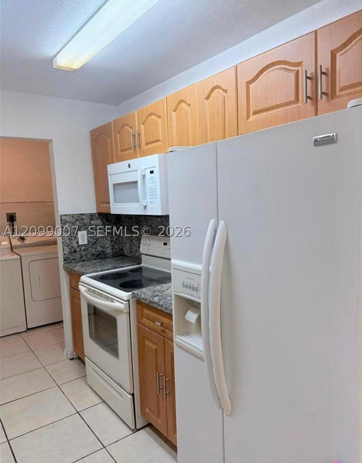 Real estate property located at 2870 55th Ave #2B, Broward, Stonebridge Gardens Secti, Lauderhill, FL