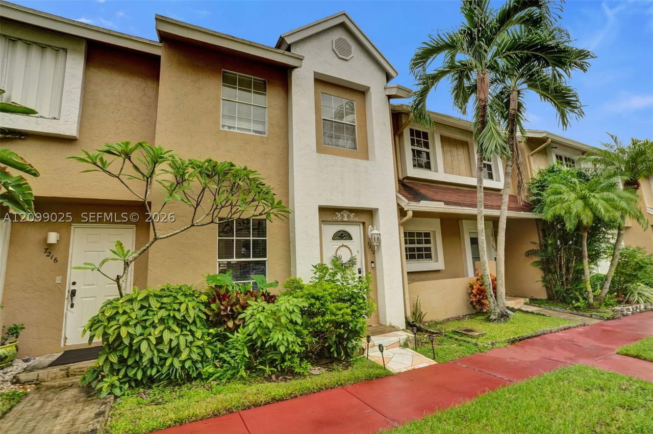 Real estate property located at 7212 Woodmont Ave, Broward, Cypress At Woodmont Iii, Tamarac, FL