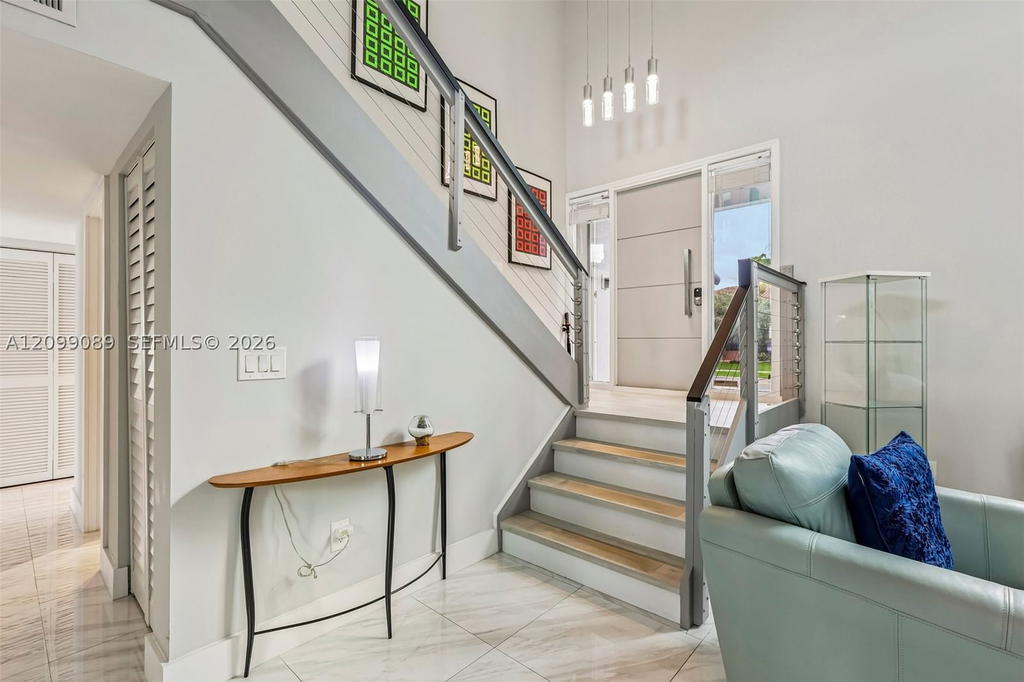 Real estate property located at 5821 Hawkes Bluff Ave, Broward, Hawkes Bluff, Davie, FL