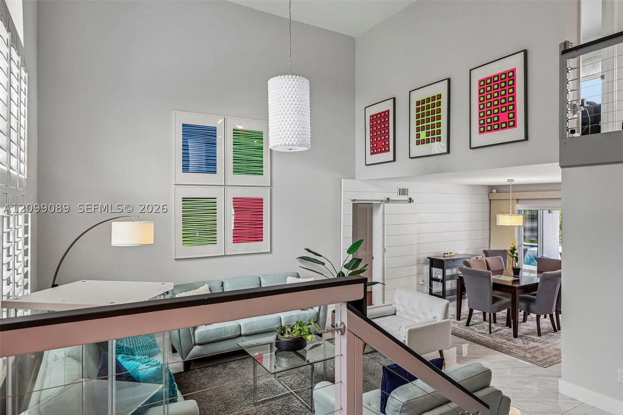 Real estate property located at 5821 Hawkes Bluff Ave, Broward, Hawkes Bluff, Davie, FL